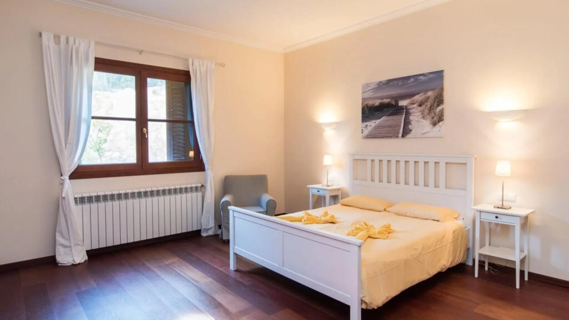 Dues Villa Manacor  Spain