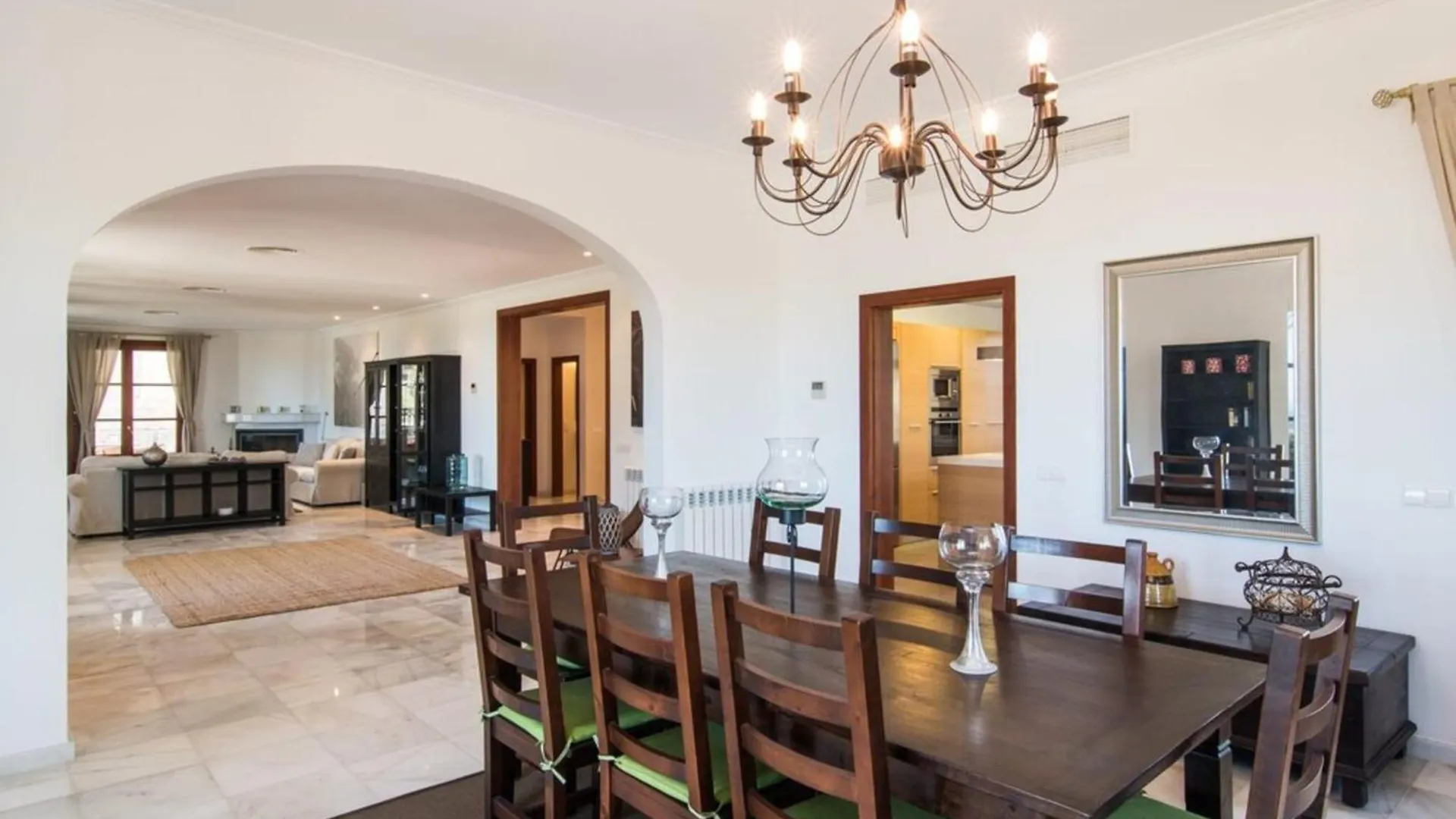 Dues Villa Manacor  Spain